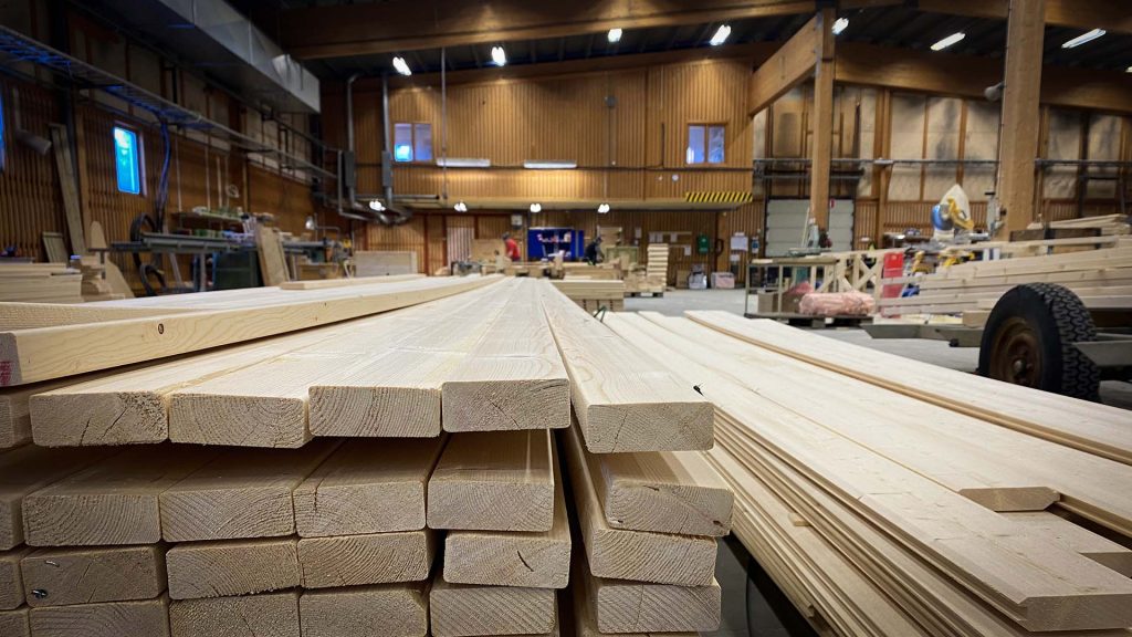 Inne i Villapool Nords fabrik